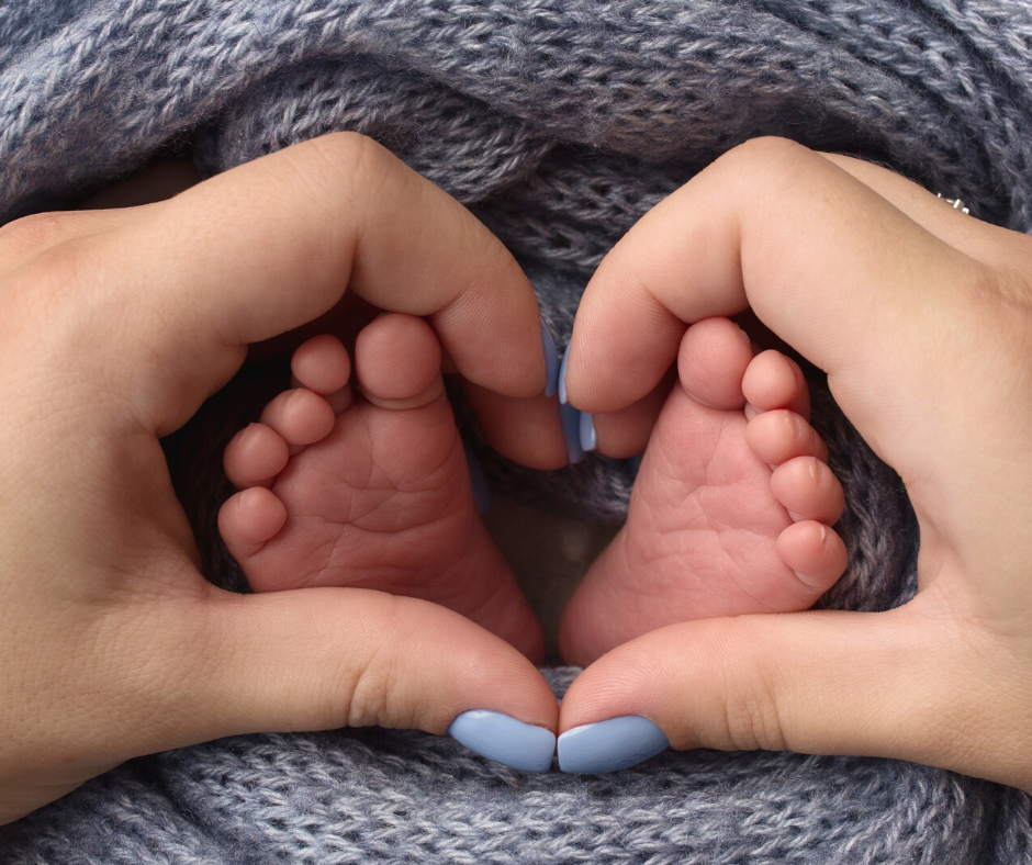 Those newborn moments you simply must capture!