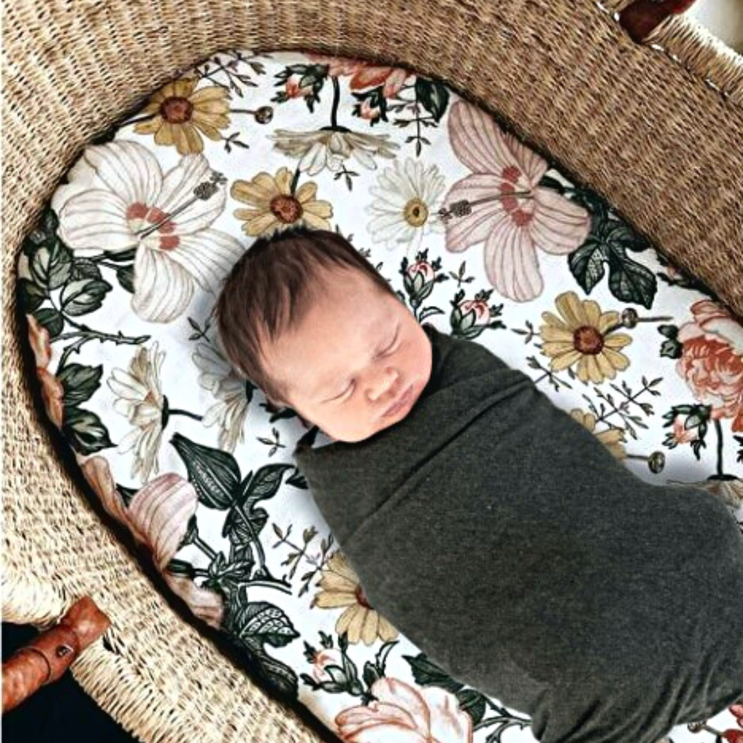 Fitted bassinet sheet or moses basket sheet FLORAL