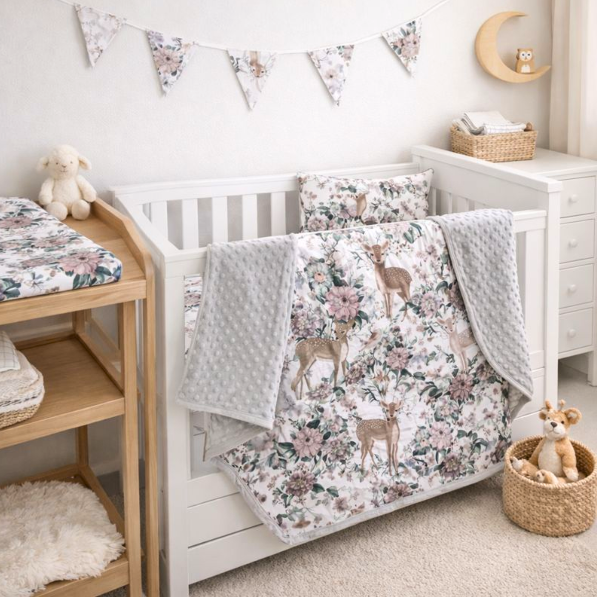 Double sided cot or toddler bedding set AUS MADE - FOREST FRIENDS