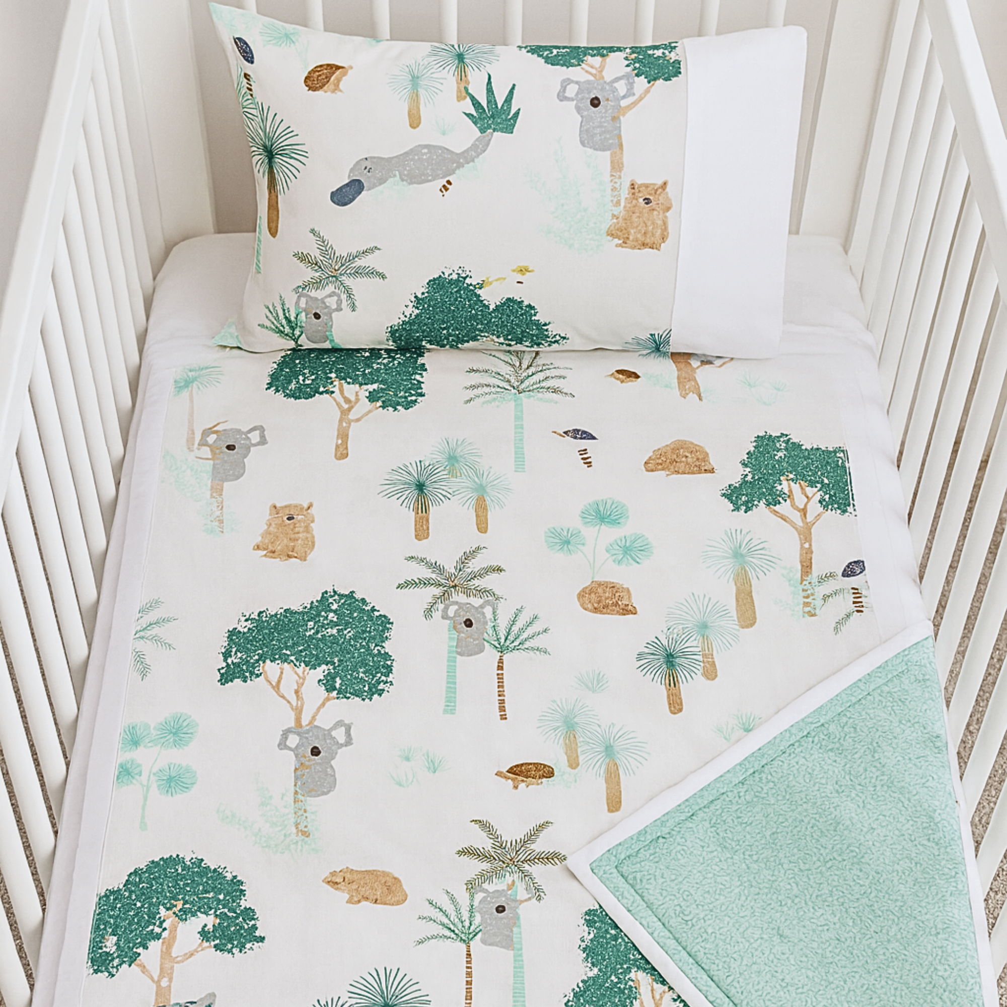 Double sided Cot or Toddler bedding set AUSTRALIAN WOODLAND
