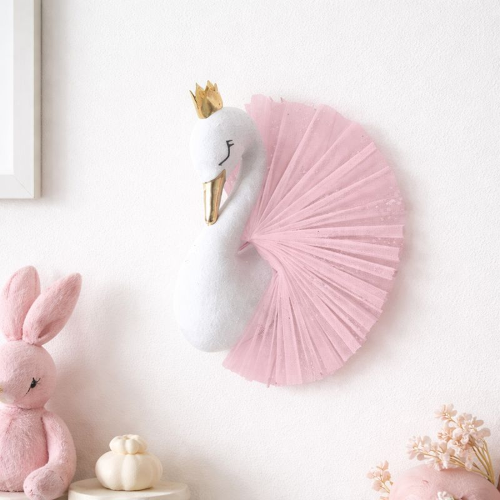 Elegant wall art for girls’ bedrooms and nurseries