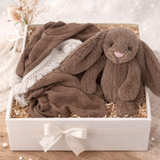 Cuddle bunny gift box in CHOCOLATE
